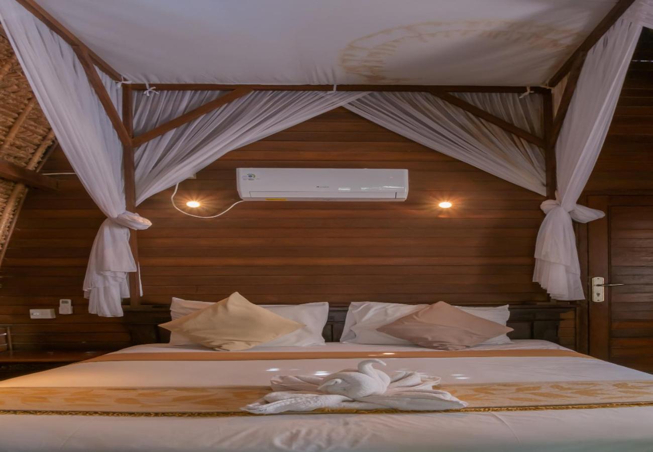 The Nichos Bungalows And Villas Nusa Lembongan Eksteriør bilde